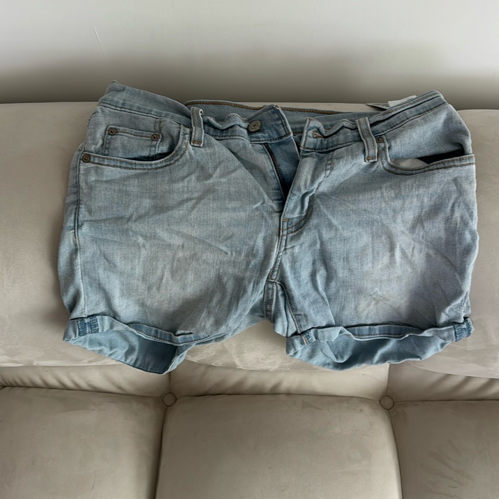Women's denim Levi's shorts